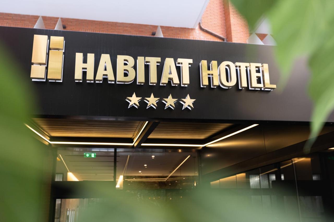 Habitat Hotel Tirana Exterior photo