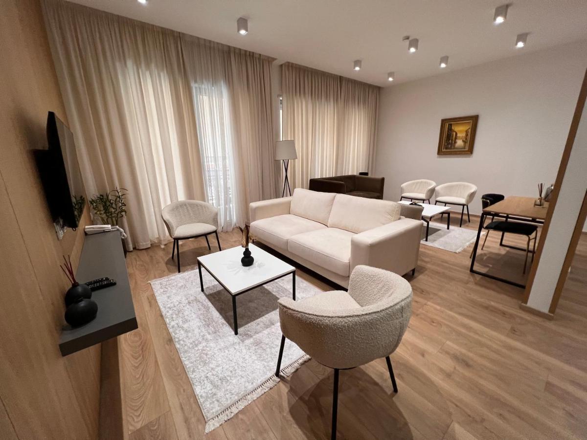 Habitat Hotel Tirana Exterior photo